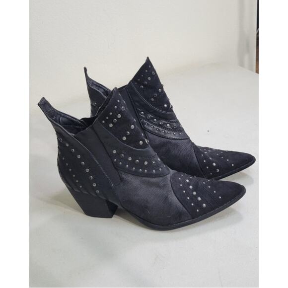Coconuts by Matisse Ankle Boots Womens 7.5 Black Studded Western Moto Goth Biker - Picture 1 of 9